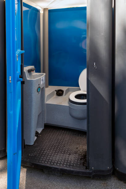 Porta potty rental for outdoor events in East Camden, SC